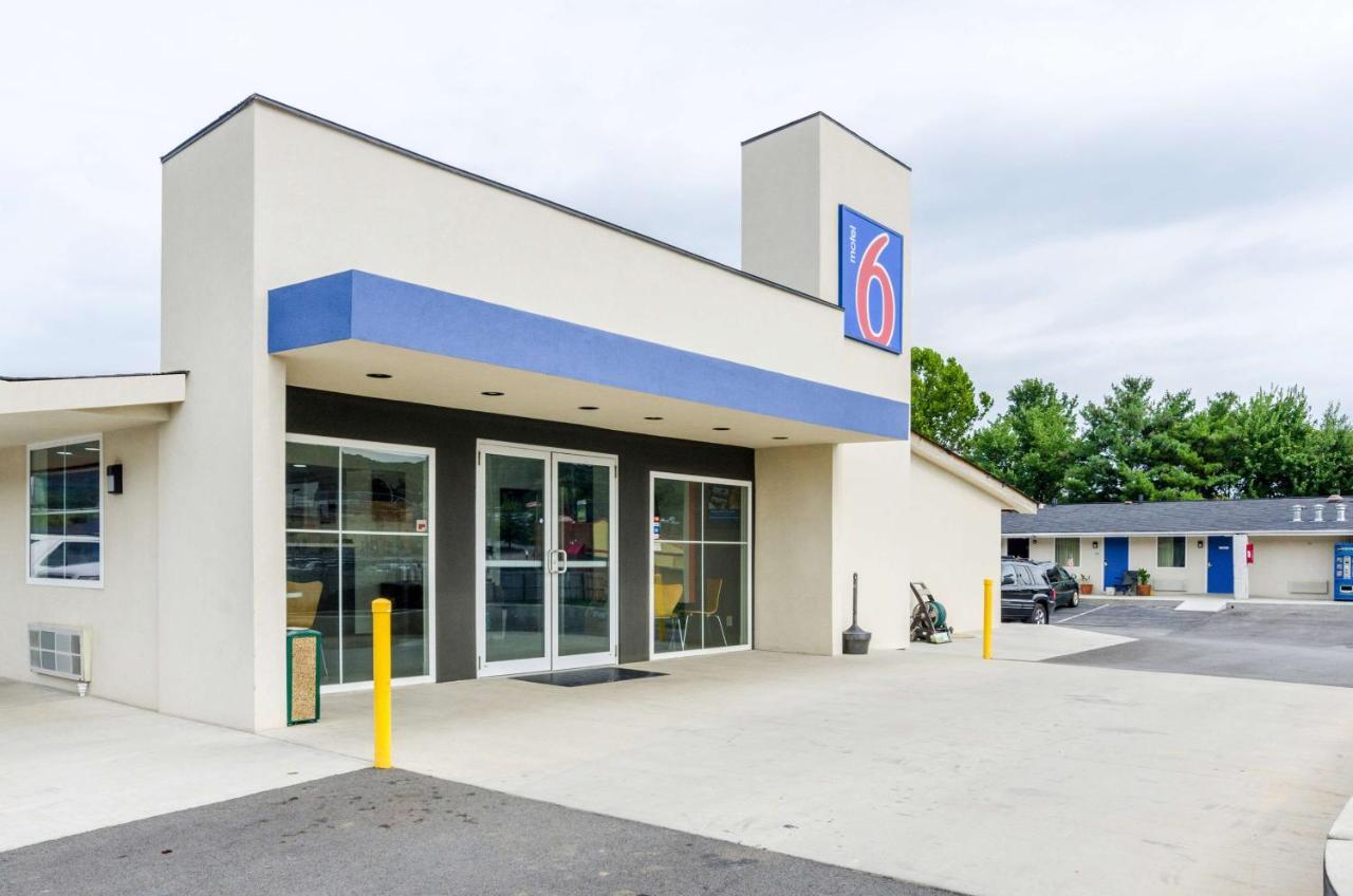 Motel 6-Troutville, Va Eksteriør billede