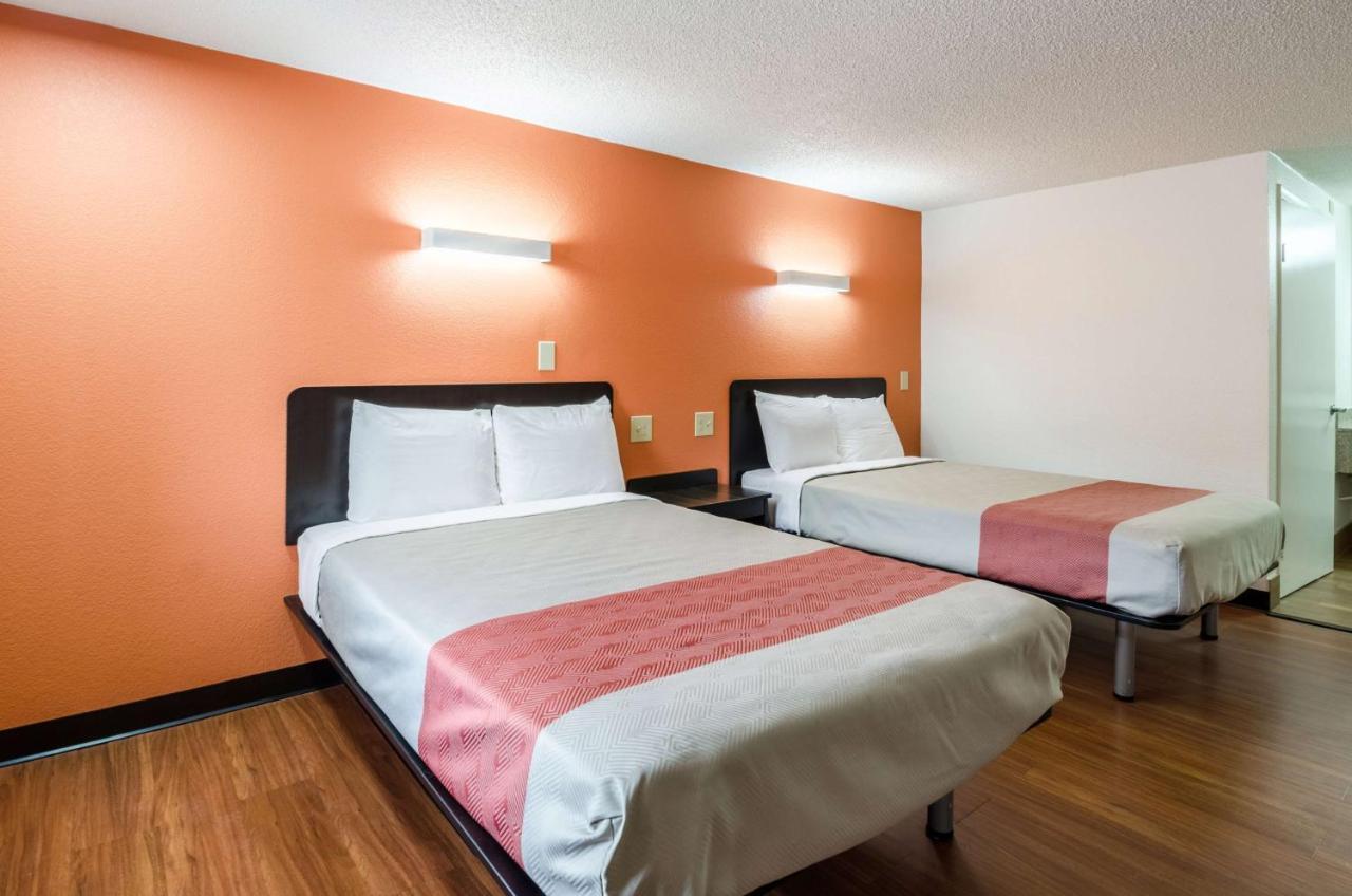 Motel 6-Troutville, Va Eksteriør billede