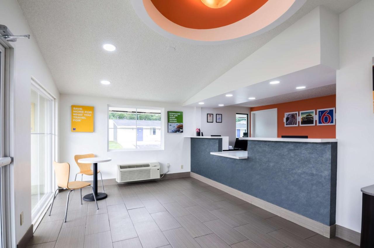 Motel 6-Troutville, Va Eksteriør billede