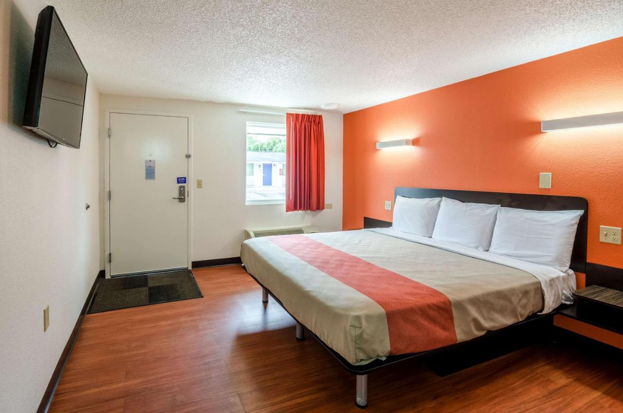 Motel 6-Troutville, Va Eksteriør billede